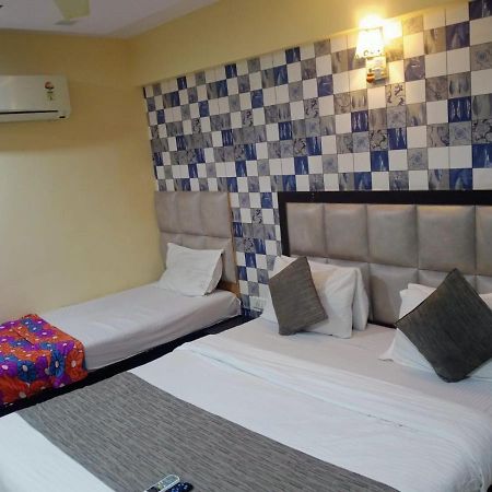 אחמדאבאד Hotel Dream Inn מראה חיצוני תמונה